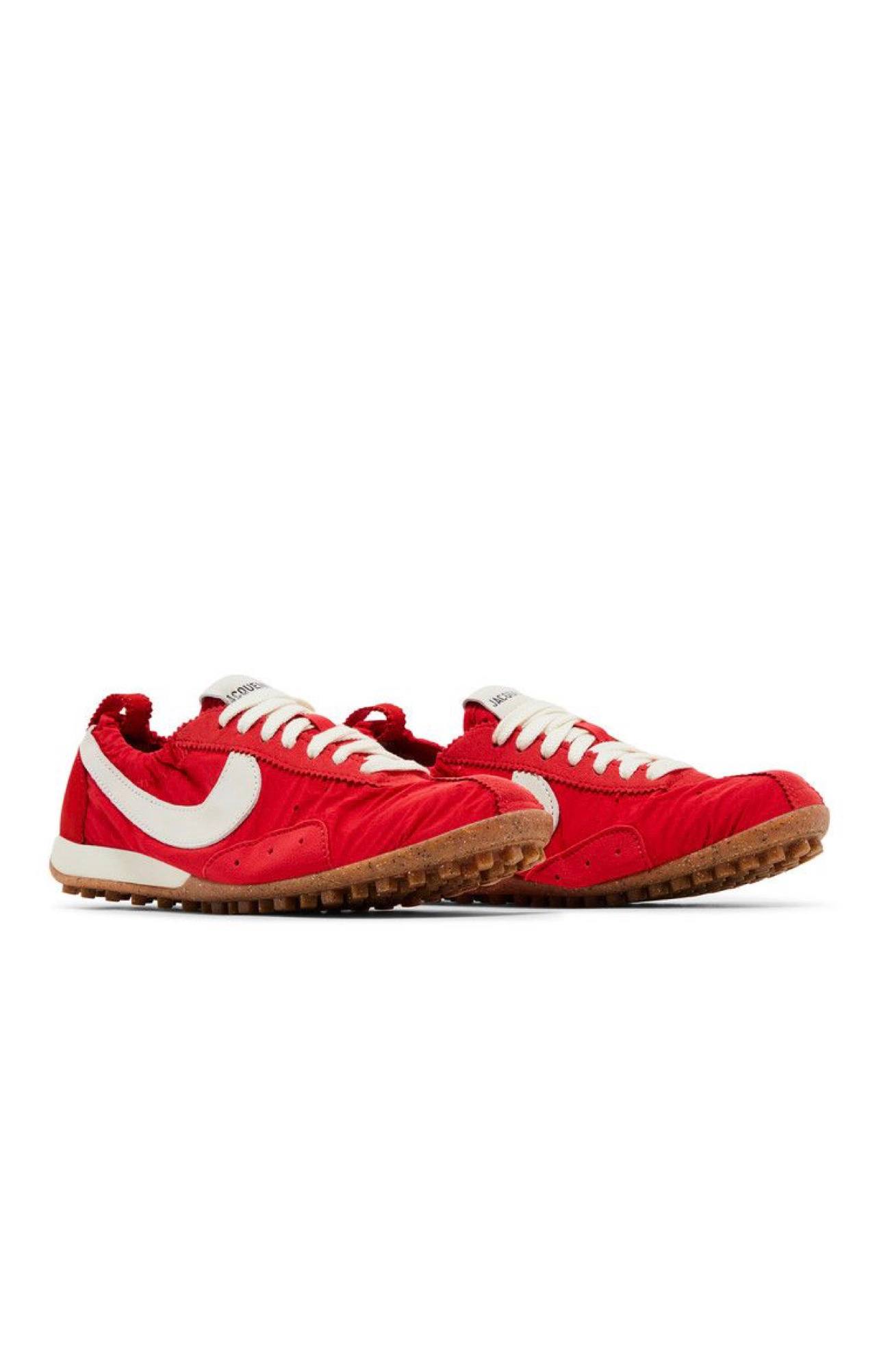 Nike Moon Shoe SP
Jacquemus University Red