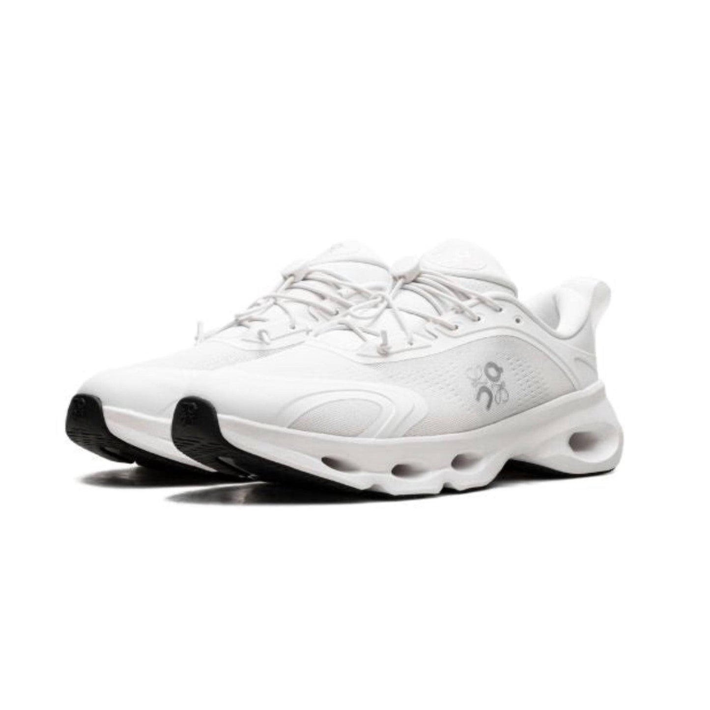 On Running Cloudsolo LOEWE 'white'