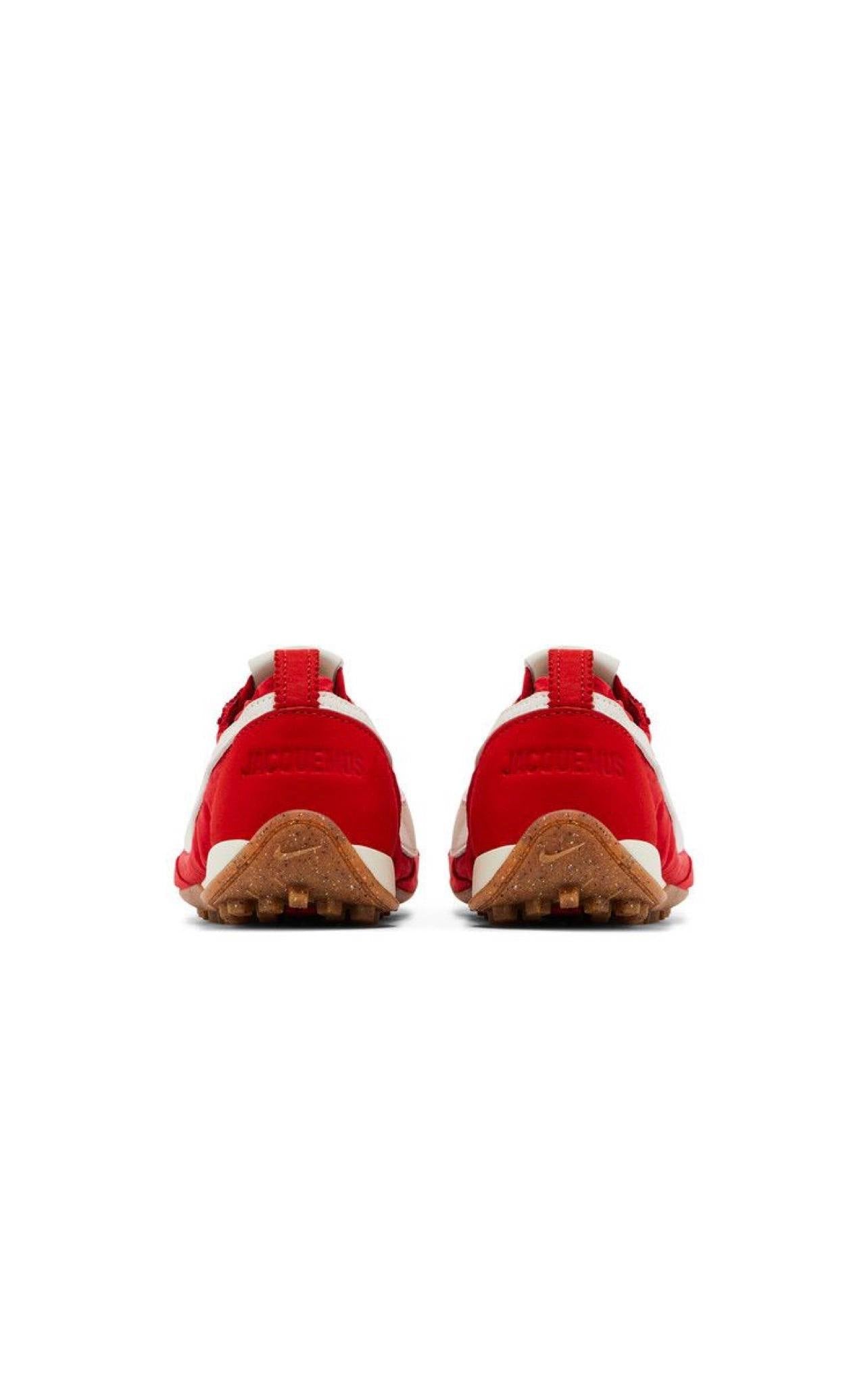 Nike Moon Shoe SP
Jacquemus University Red