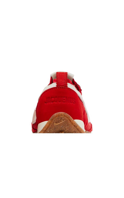 Nike Moon Shoe SP
Jacquemus University Red