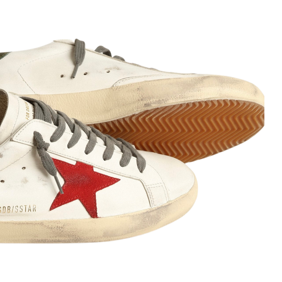Golden Goose Super-Star with red suede star and green leather heel tab(Men's)