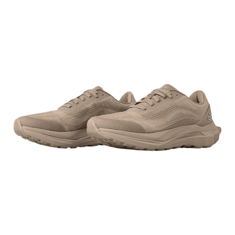 Alo Runner Gravel