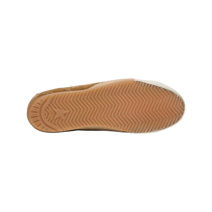 Golden Goose True-Star in tobacco-colored suede with white star and platinum heel tab(Women's)