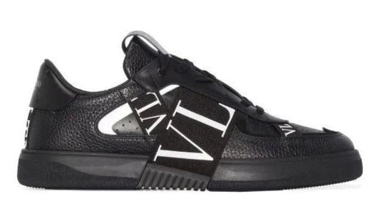 Valention Garavani 'Balck Reflective'