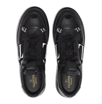 Valention Garavani 'Balck Reflective'