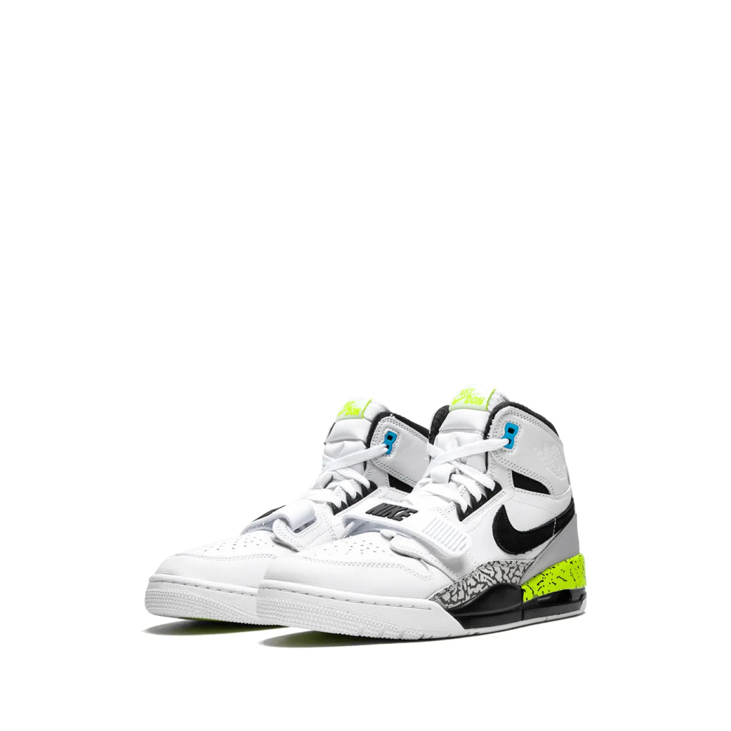 Jordan Legacy 312 Command Force Volt
