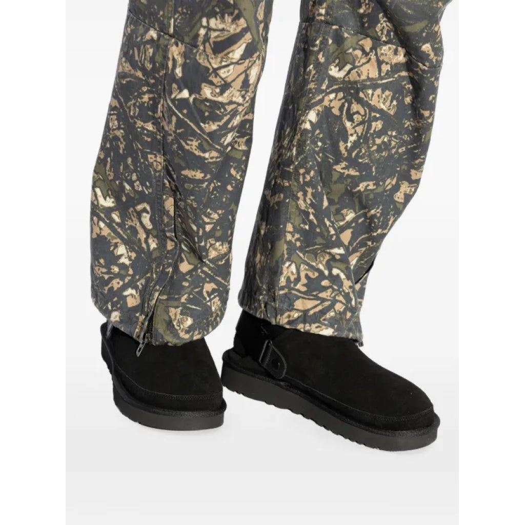 UGG Goldenstar Clog Black