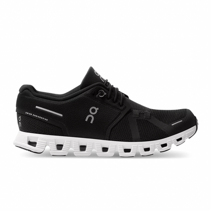 On Running Cloud 5 Black/White