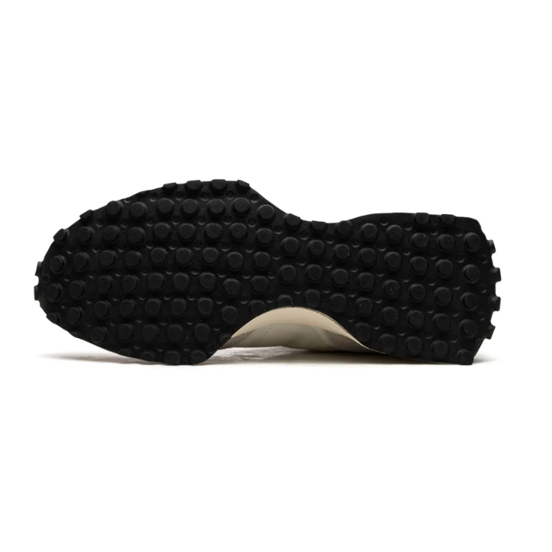 New Balance 327 Sea Salt – Black