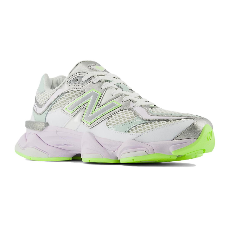 New Balance 9060 – White Taro