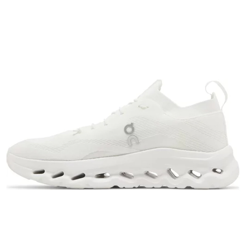 LOEWE x OnCloudtilt All White