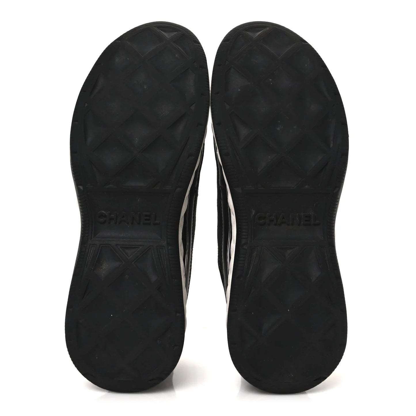 Chanel Velvet Calfskin Mixed Fibers CC Sneakers 39 Black