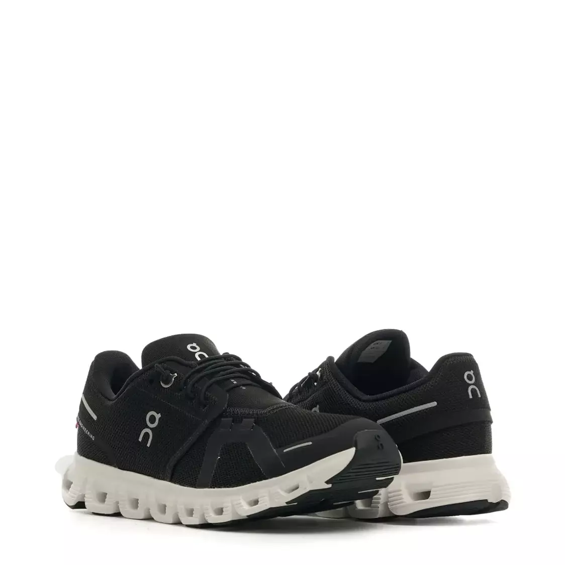 On Running W Cloud sneakers