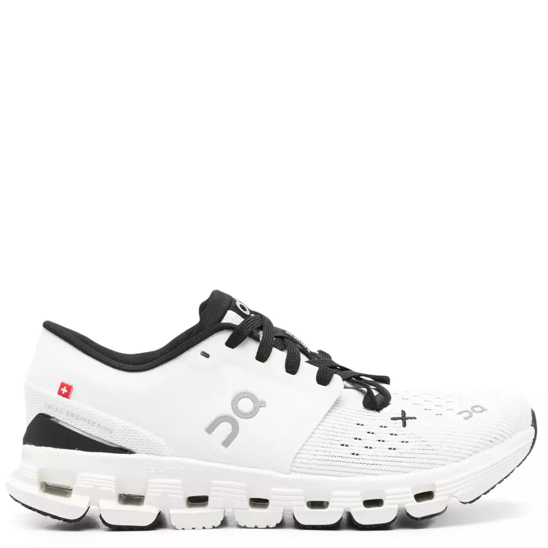 On Running Cloud X 4 sneakers